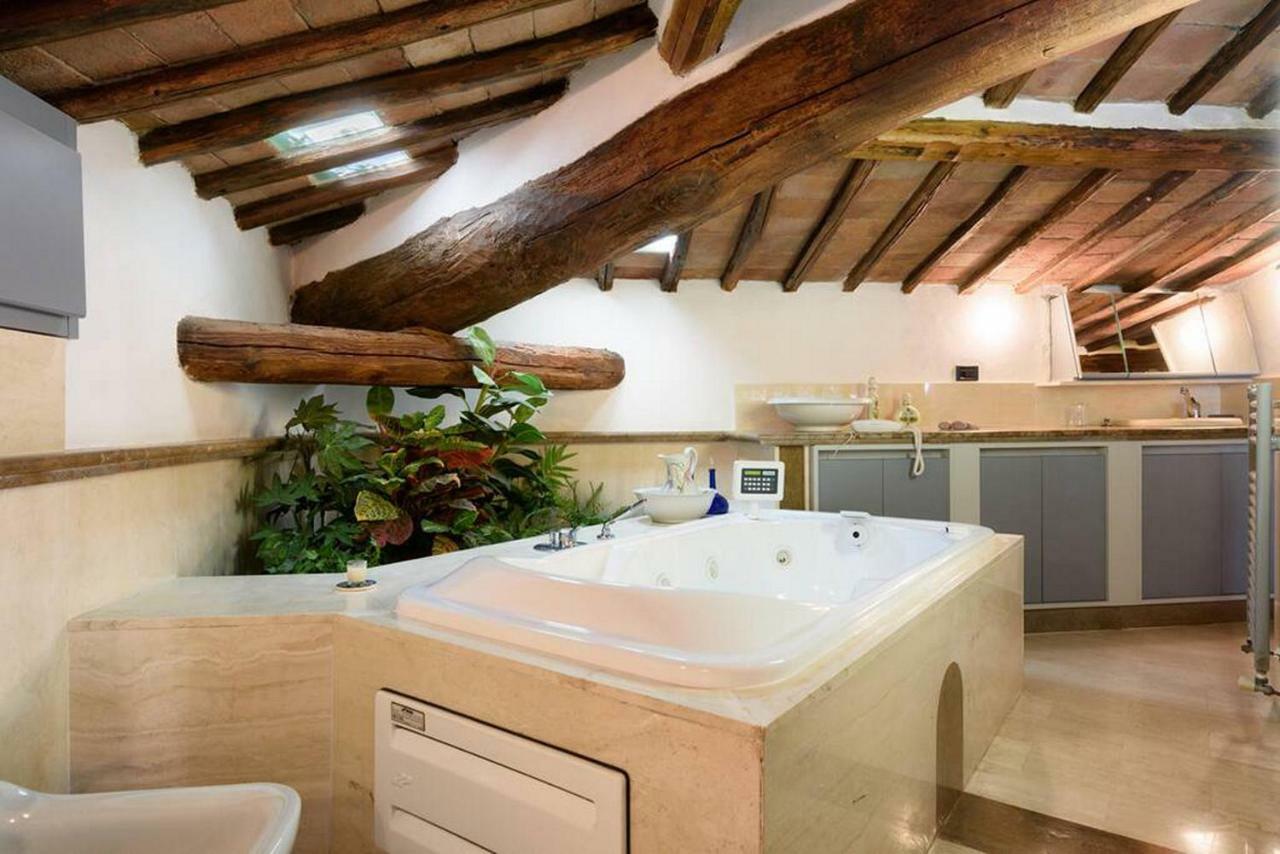 Апартаменти Penthouse In Siena Near Piazza Del Campo Екстер'єр фото