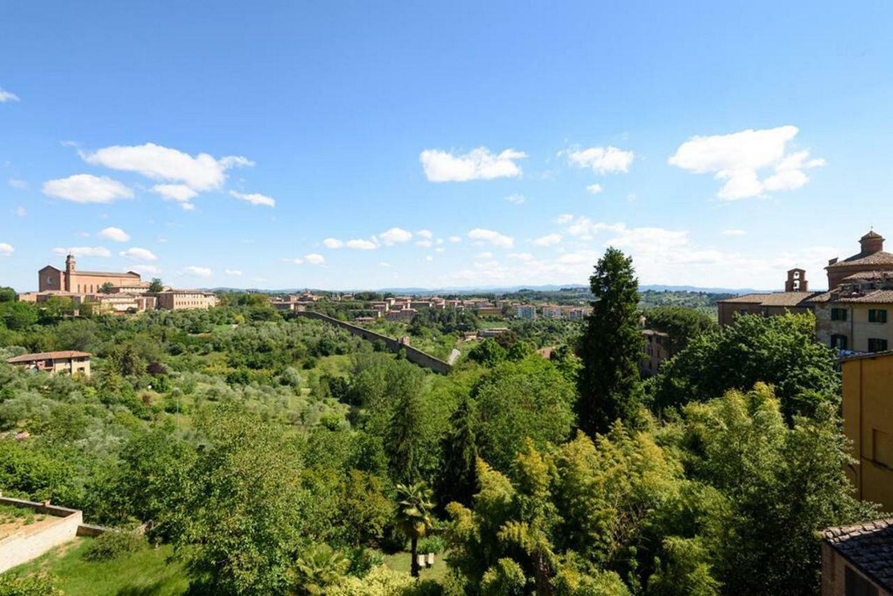 Апартаменти Penthouse In Siena Near Piazza Del Campo Екстер'єр фото